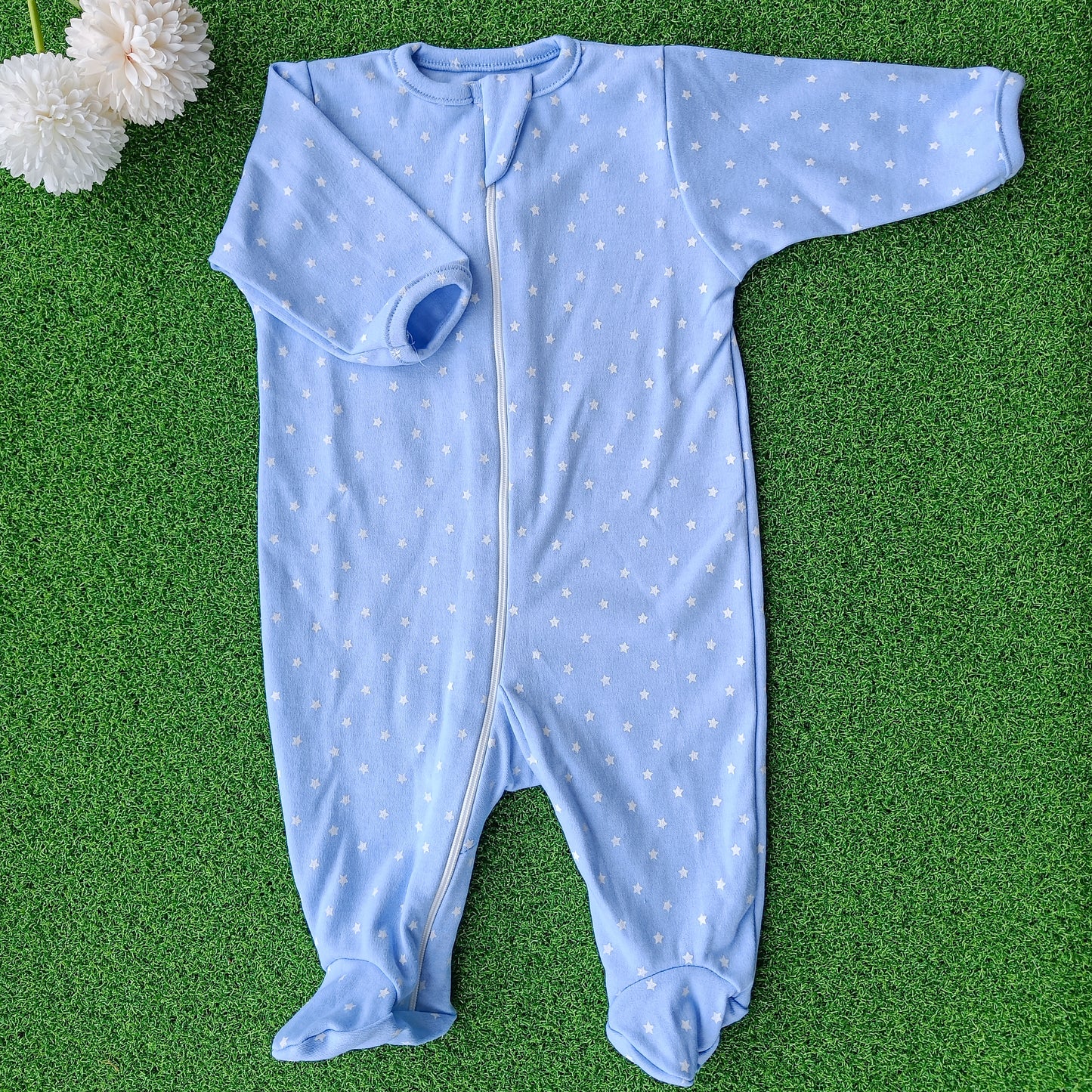 Zip Romper (size: 0-3 months)