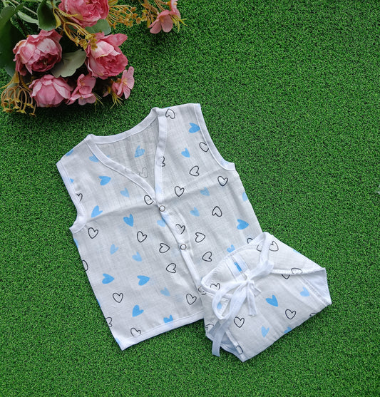 Muslin Jabla & Nappy Set ( Newborn)