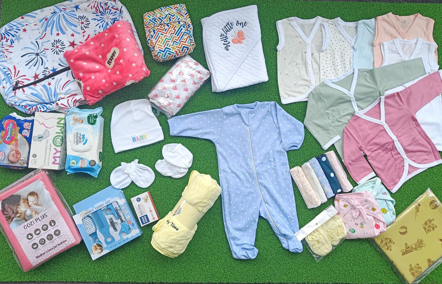 Premium Newborn Kit / Assorted Hospital Kit/Newborn Essential Kit